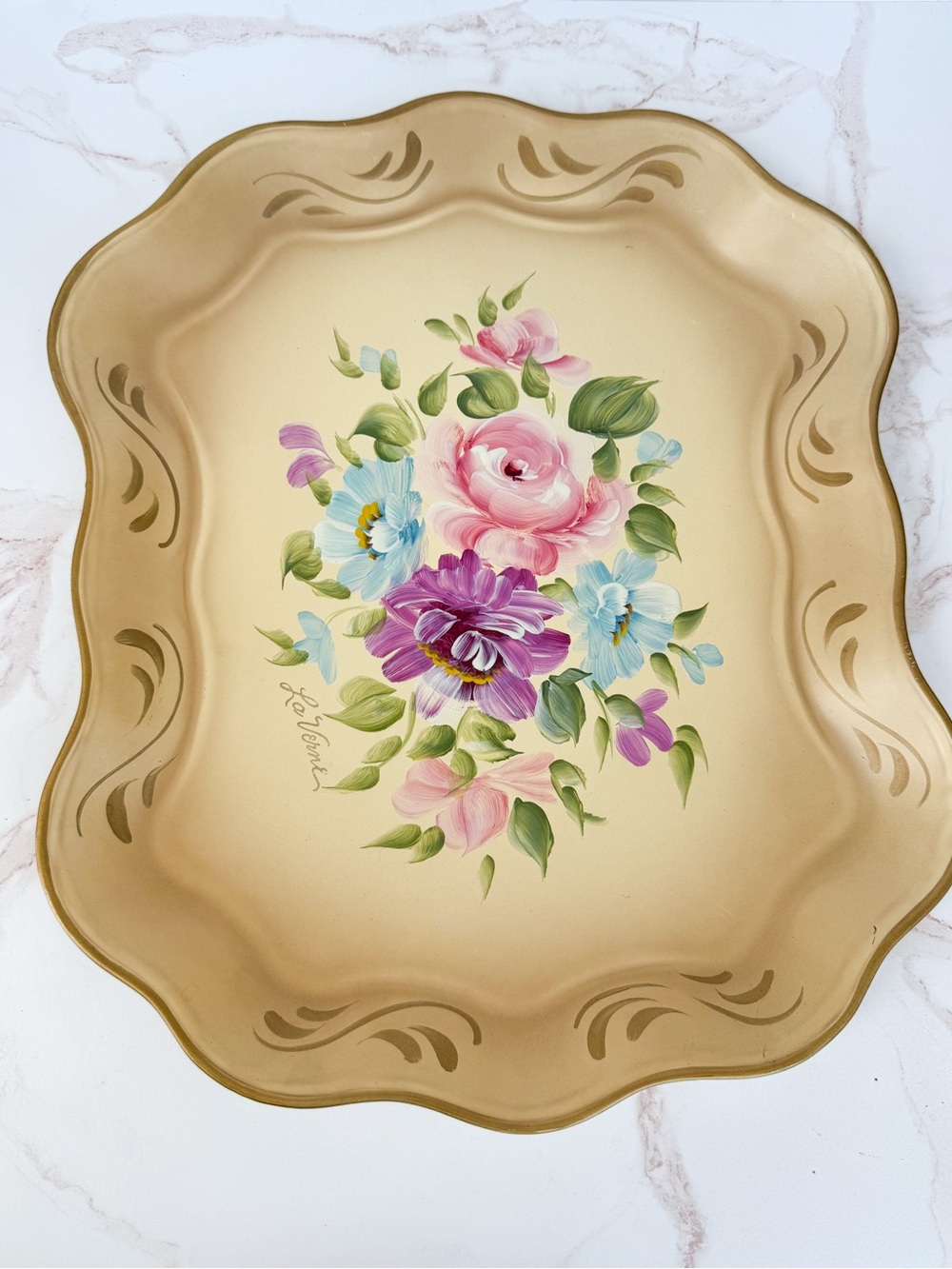 Vintage Mid-Century Nashco Vanilla Tole Hand Painted Floral Scalloped Metal Tray